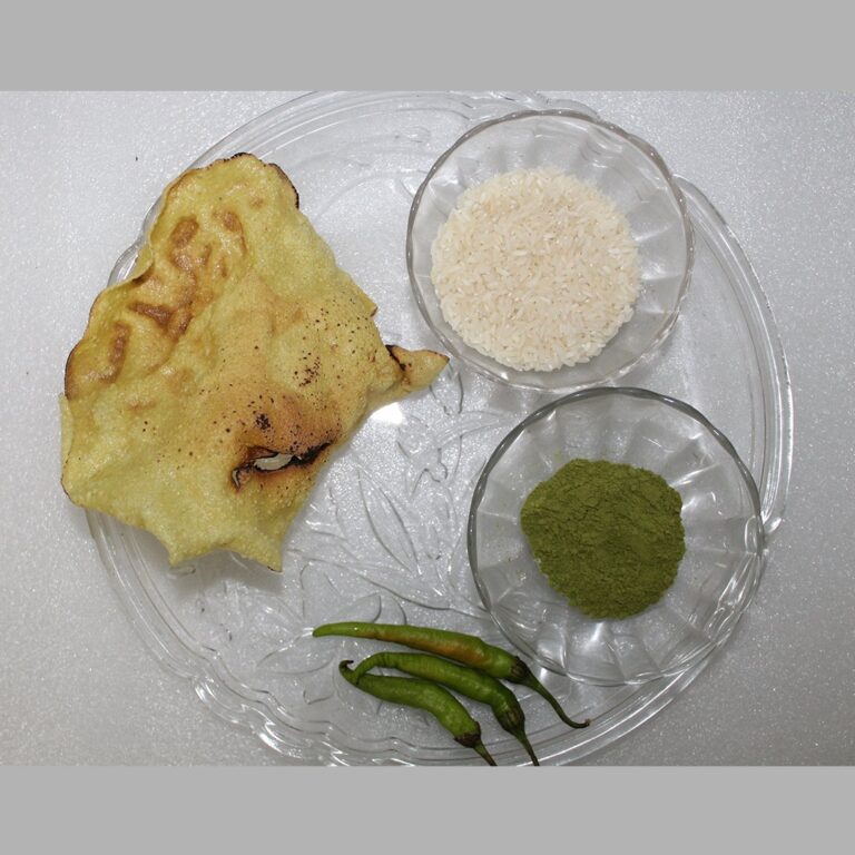 ચોખા – મોરિંગા લીફ પાઉડર – ગ્રીન ચિલી ખીચીયા પાપડ (70pcs) – સ્વાદિષ્ટ આરોગ્યનો કરકરો કટકો!