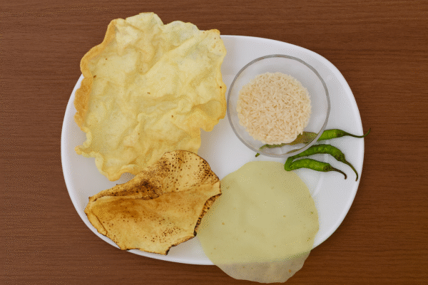 Chokha - lila marcha khichiya papads (20pcs)- Made for spice lovers – an explosive taste of rice and green chili!